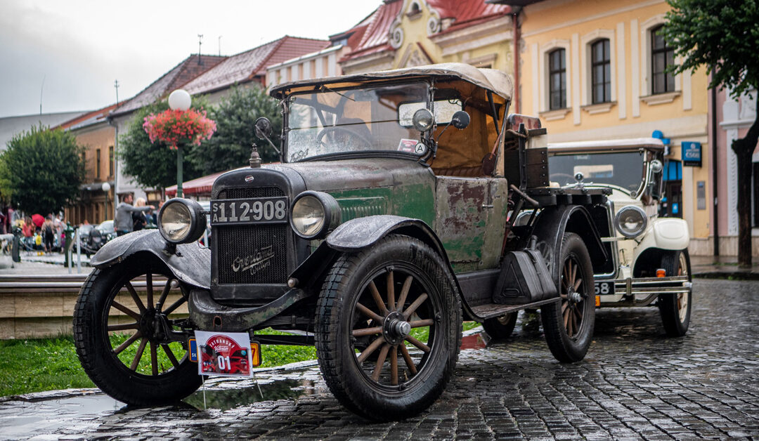 Cestovanie v čase: Spoznajte letné festivaly a kultúrne podujatia v okolí historických hotelov